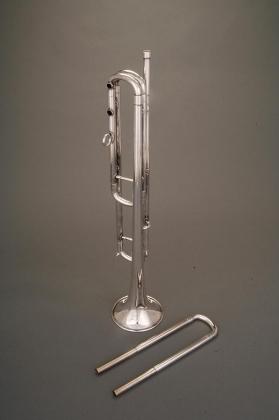 Vented trumpet, D, C