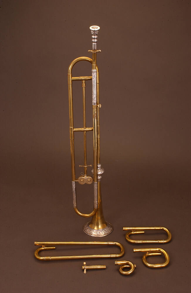 Mechanical slide trumpet, F, E, E-flat, D, C