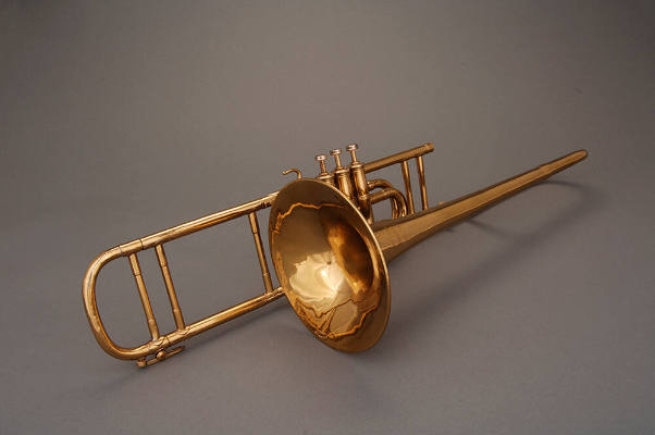 Alto valve trombone, E-flat, high pitch