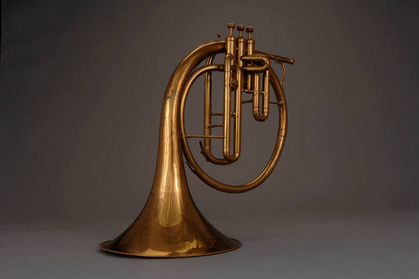 Circular alto horn, E-flat, low pitch