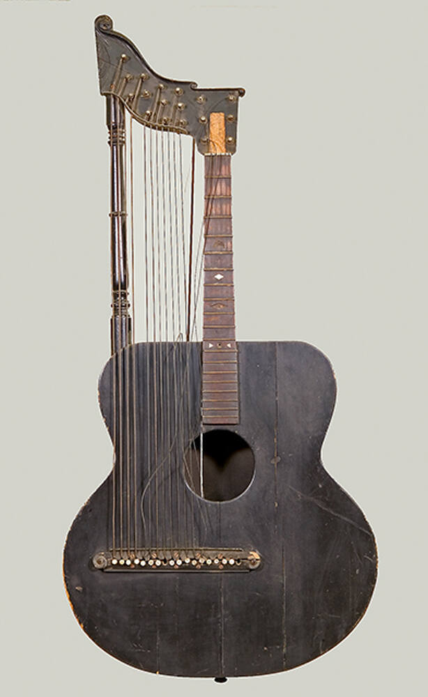 Harp guitar