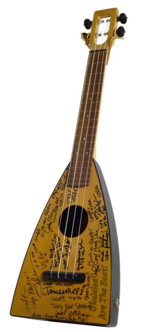 Electric tenor ukulele