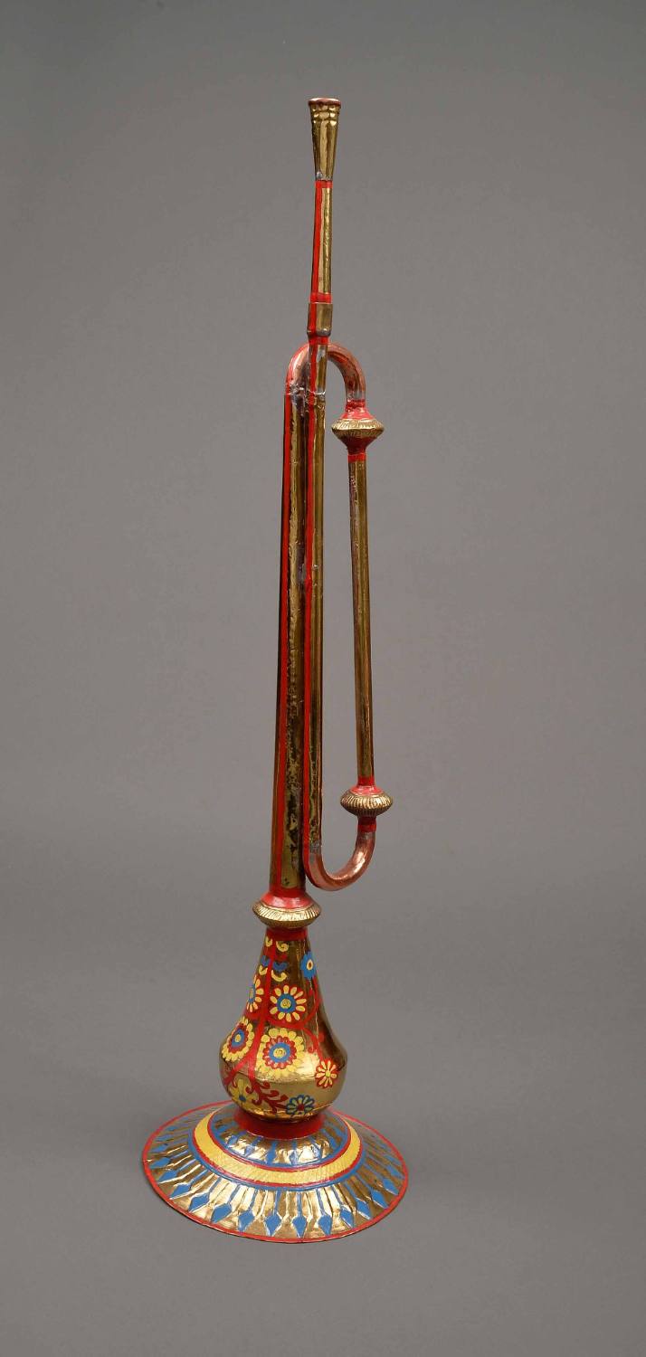 End-blown trumpet