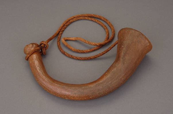 End-blown horn