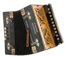 Diatonic button accordion
