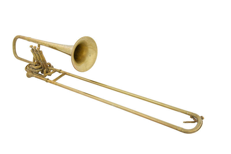 Tenor valve and slide trombone, B-flat