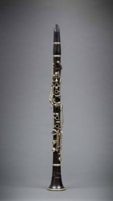 Clarinet, B-flat, low pitch