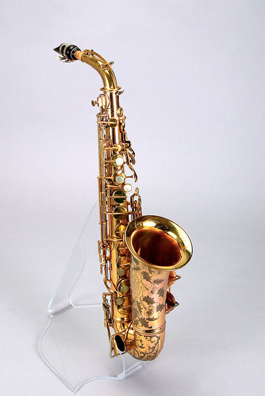 Alto saxophone, E-flat, high pitch