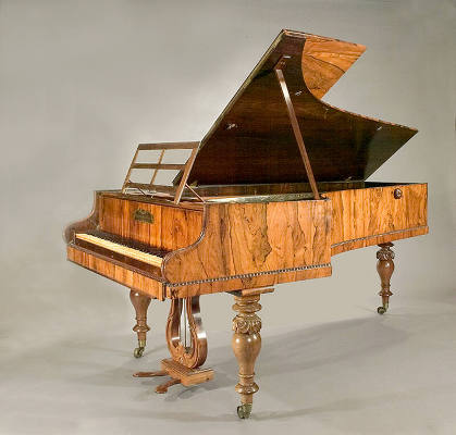 Grand piano