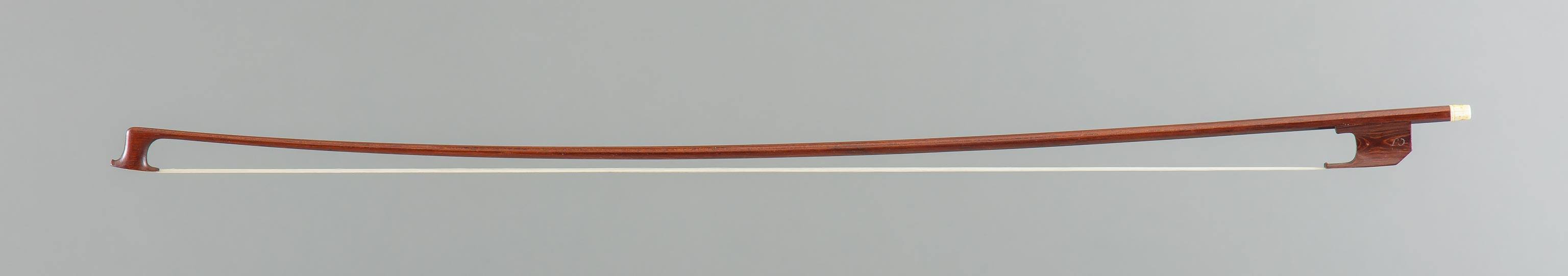 Violin bow