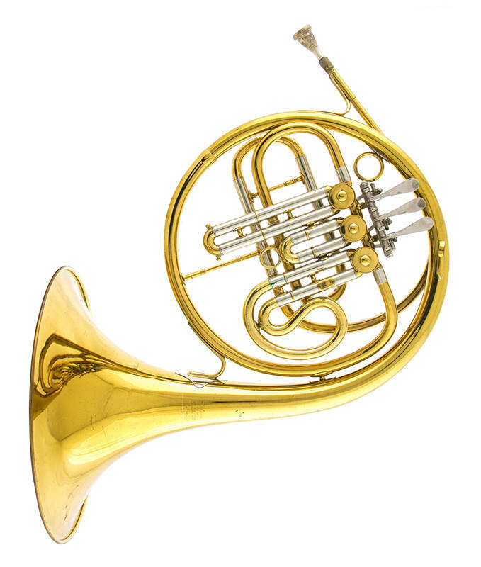 Single horn, B-flat