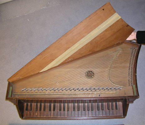 octave spinet