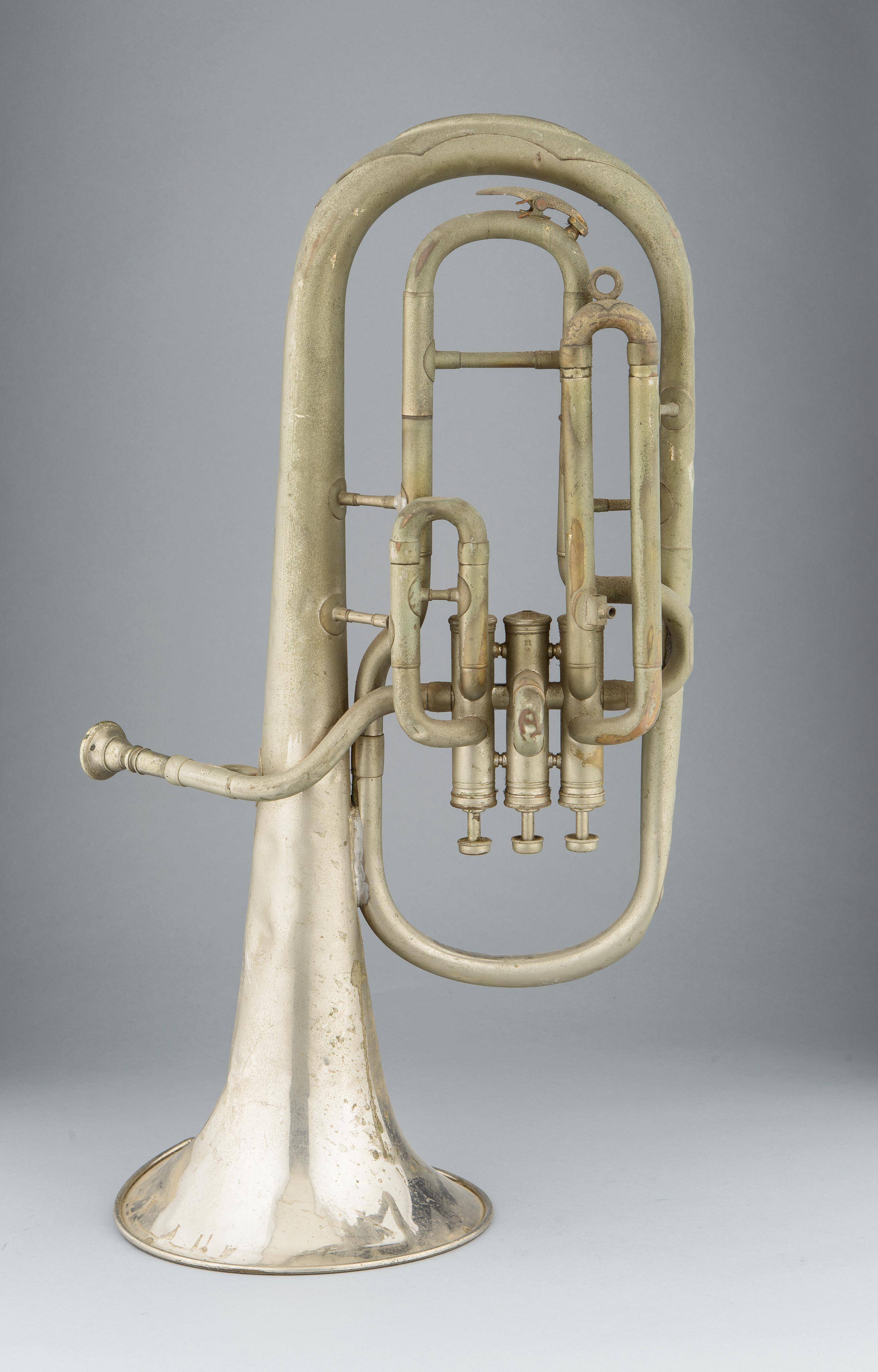 Alto horn, bell up, E-flat