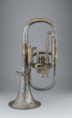 Alto horn, bell up, E-flat