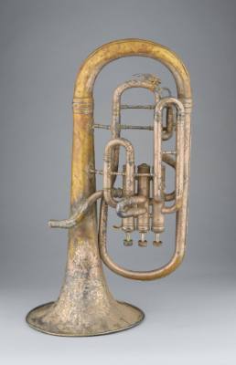 Alto horn, bell up, E-flat