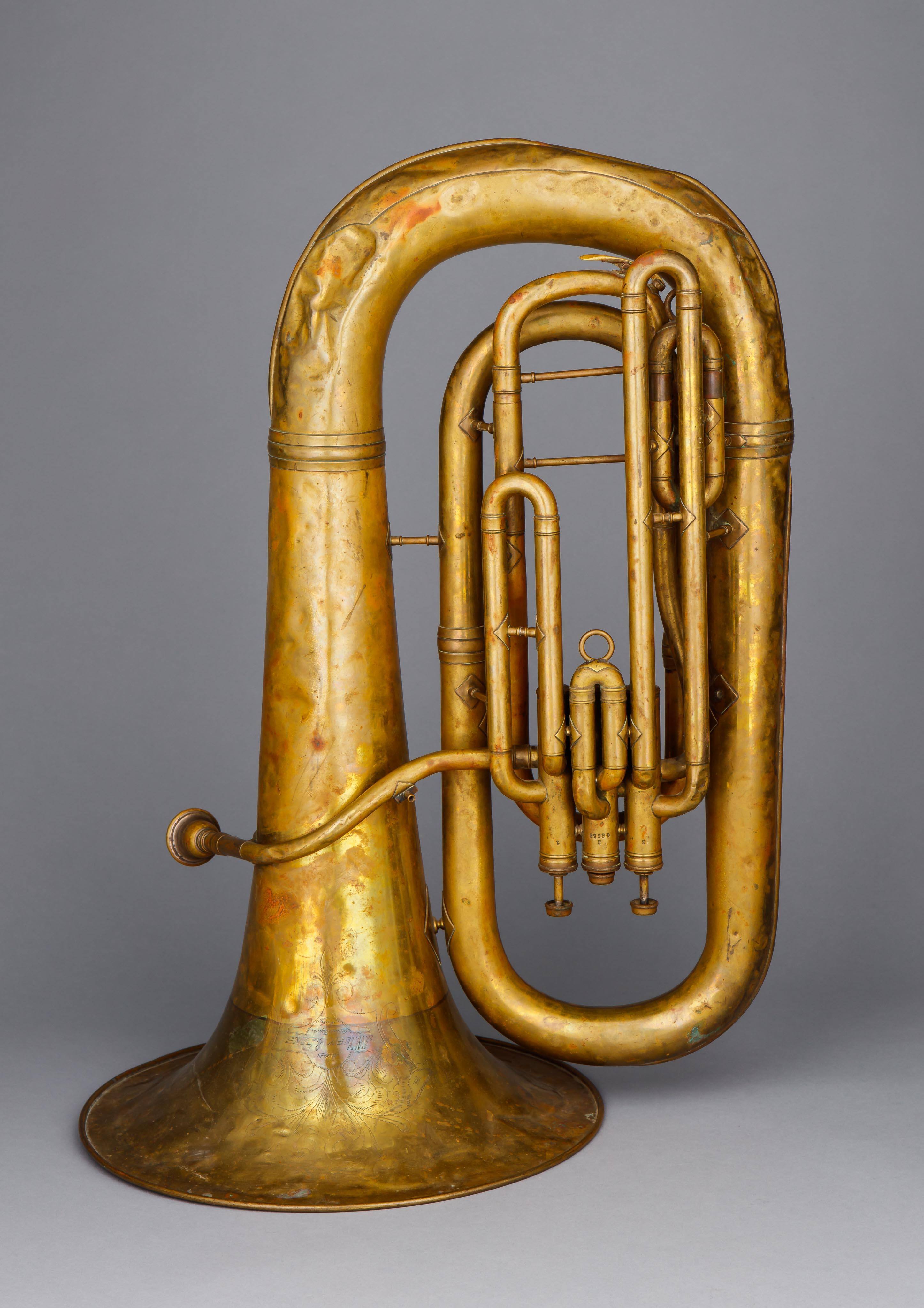 Tuba, E-flat, high pitch / low pitch