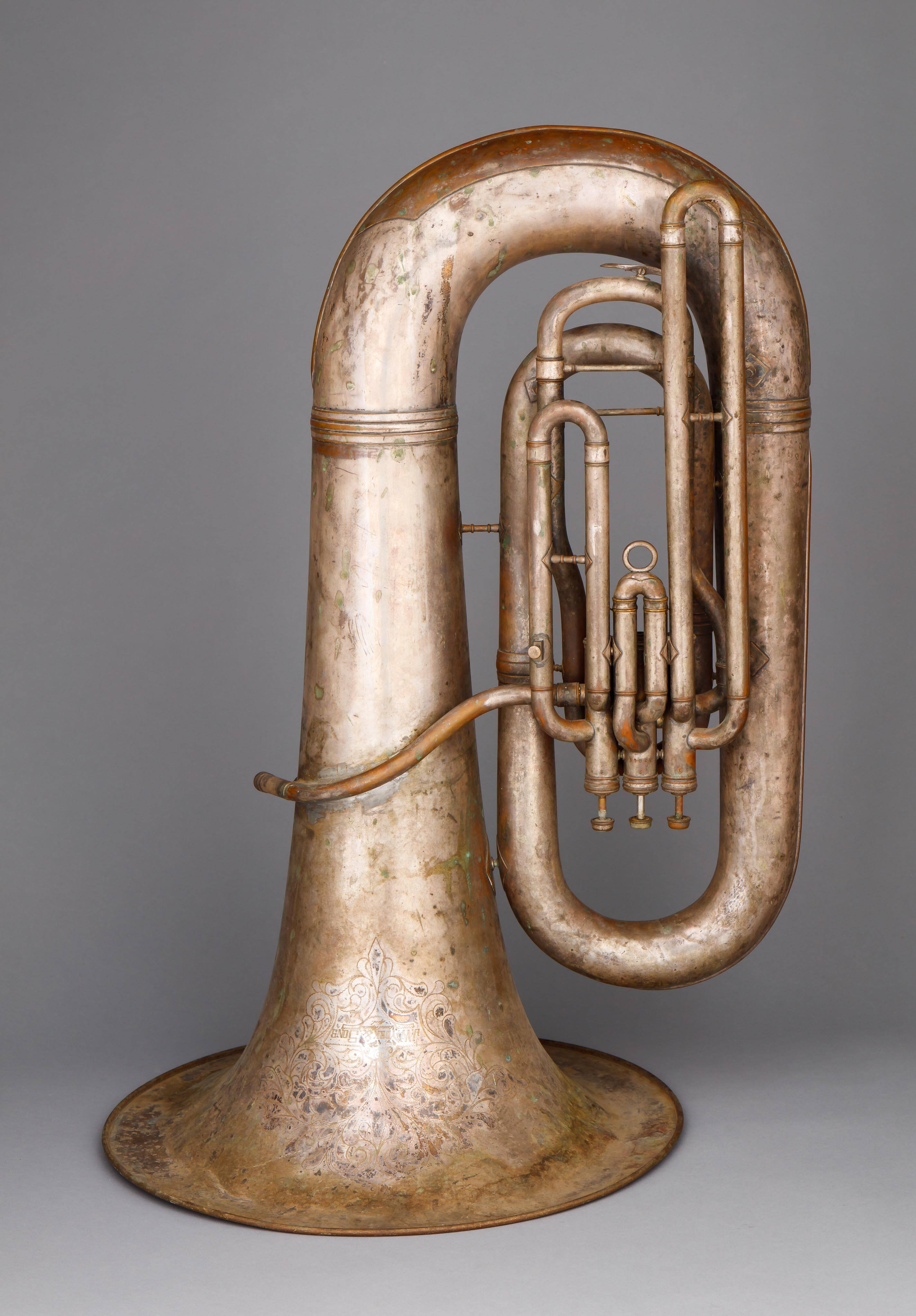 Tuba, E-flat, low pitch