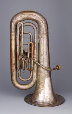 Tuba, E-flat, high pitch / low pitch