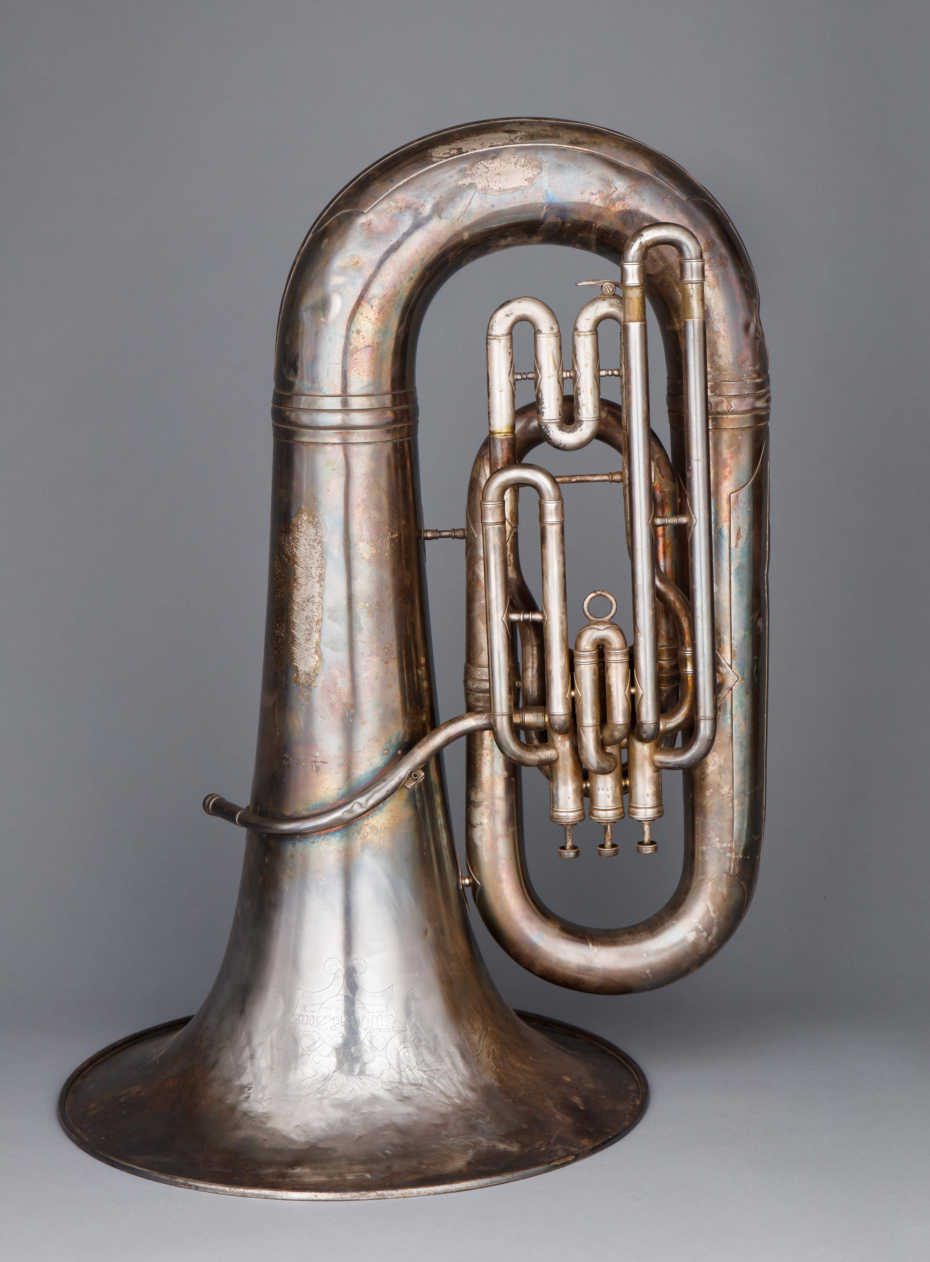 Tuba, E-flat, low pitch