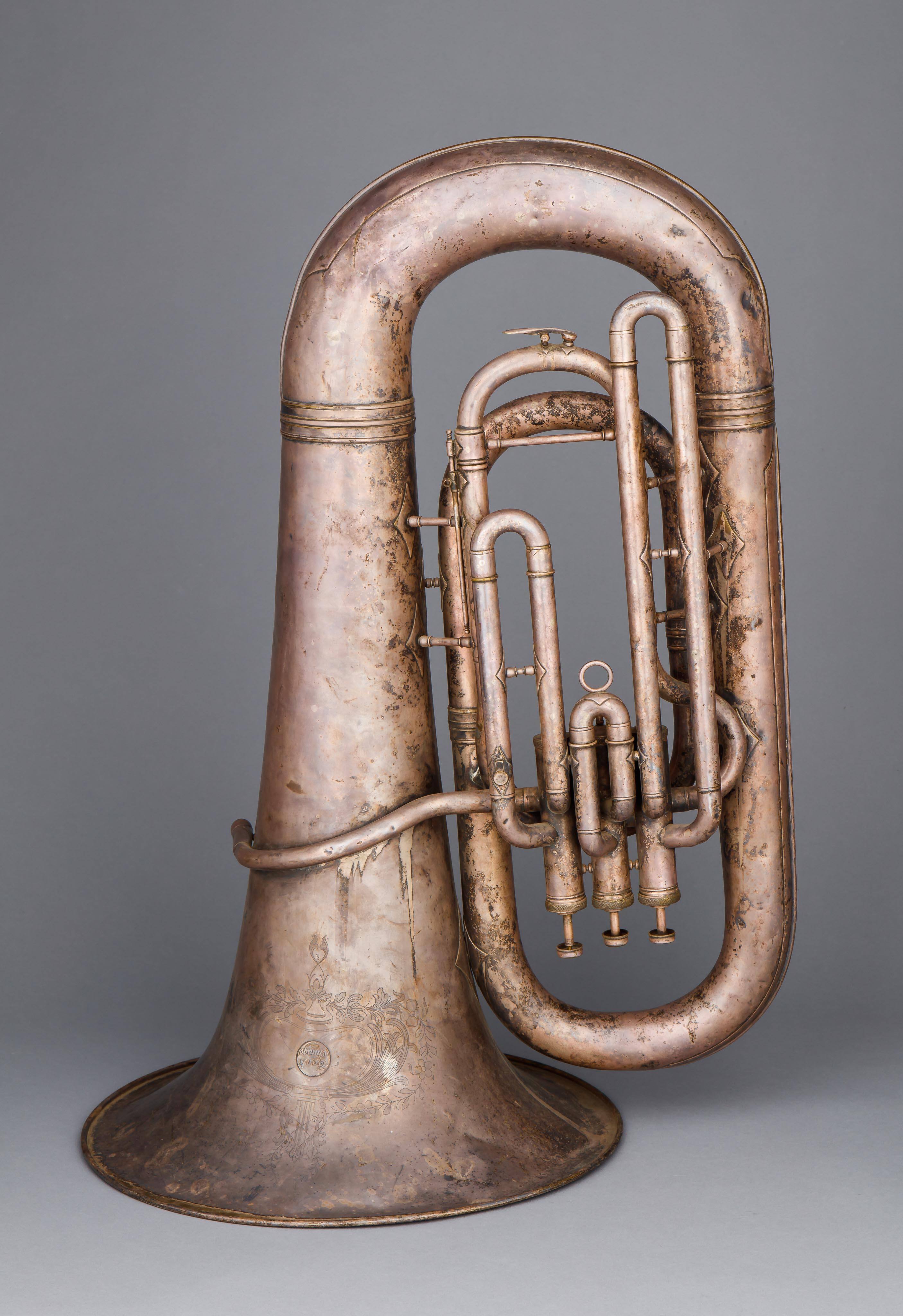 Tuba, E-flat, high pitch / low pitch