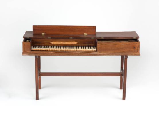 Square piano