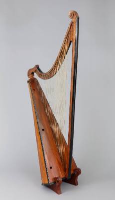 Triple harp