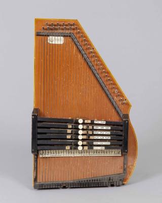 6-bar autoharp