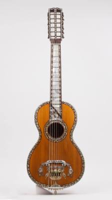 Guitarra septima