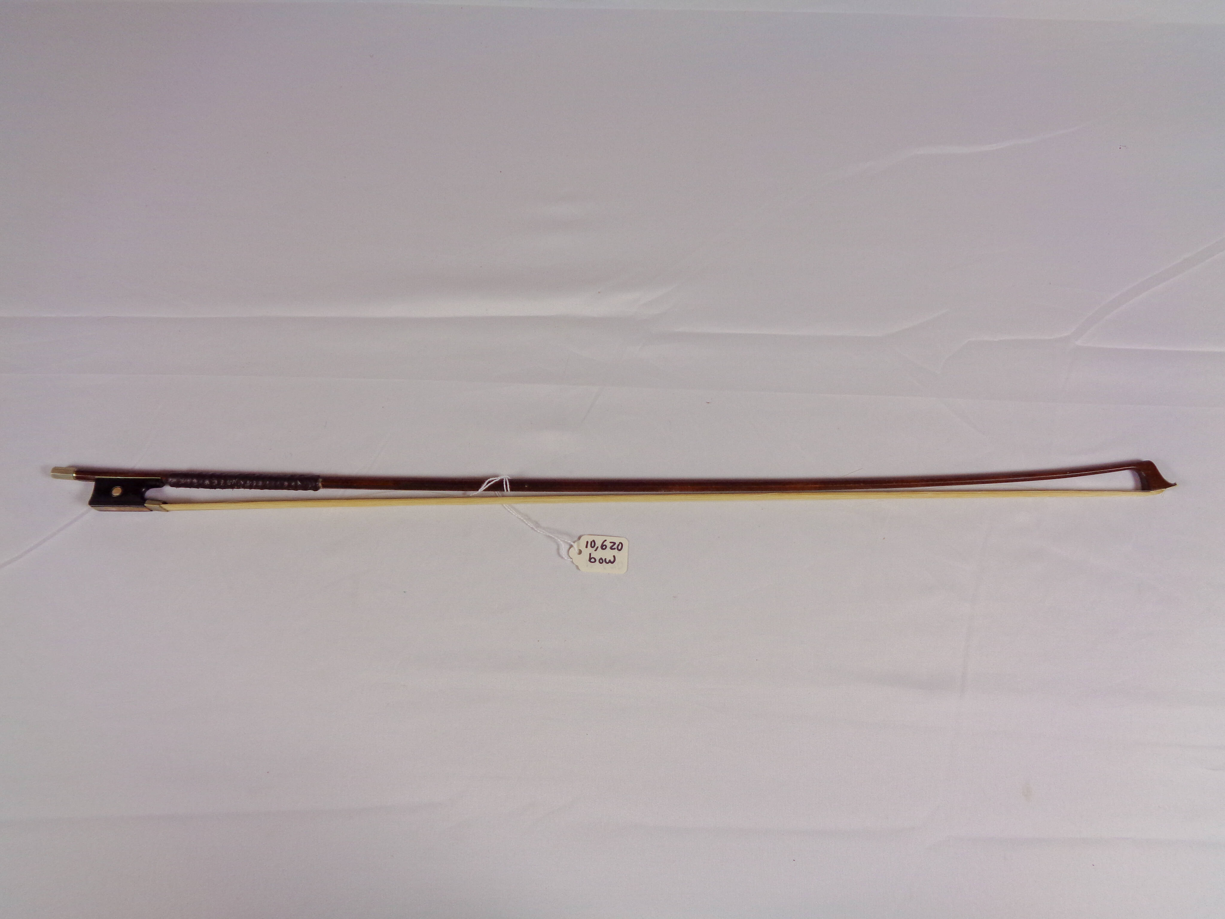 Violin bow