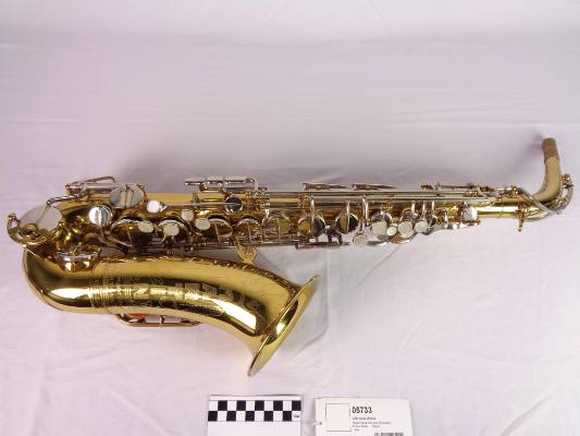 Alto saxophone, E-flat