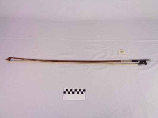 Violin bow