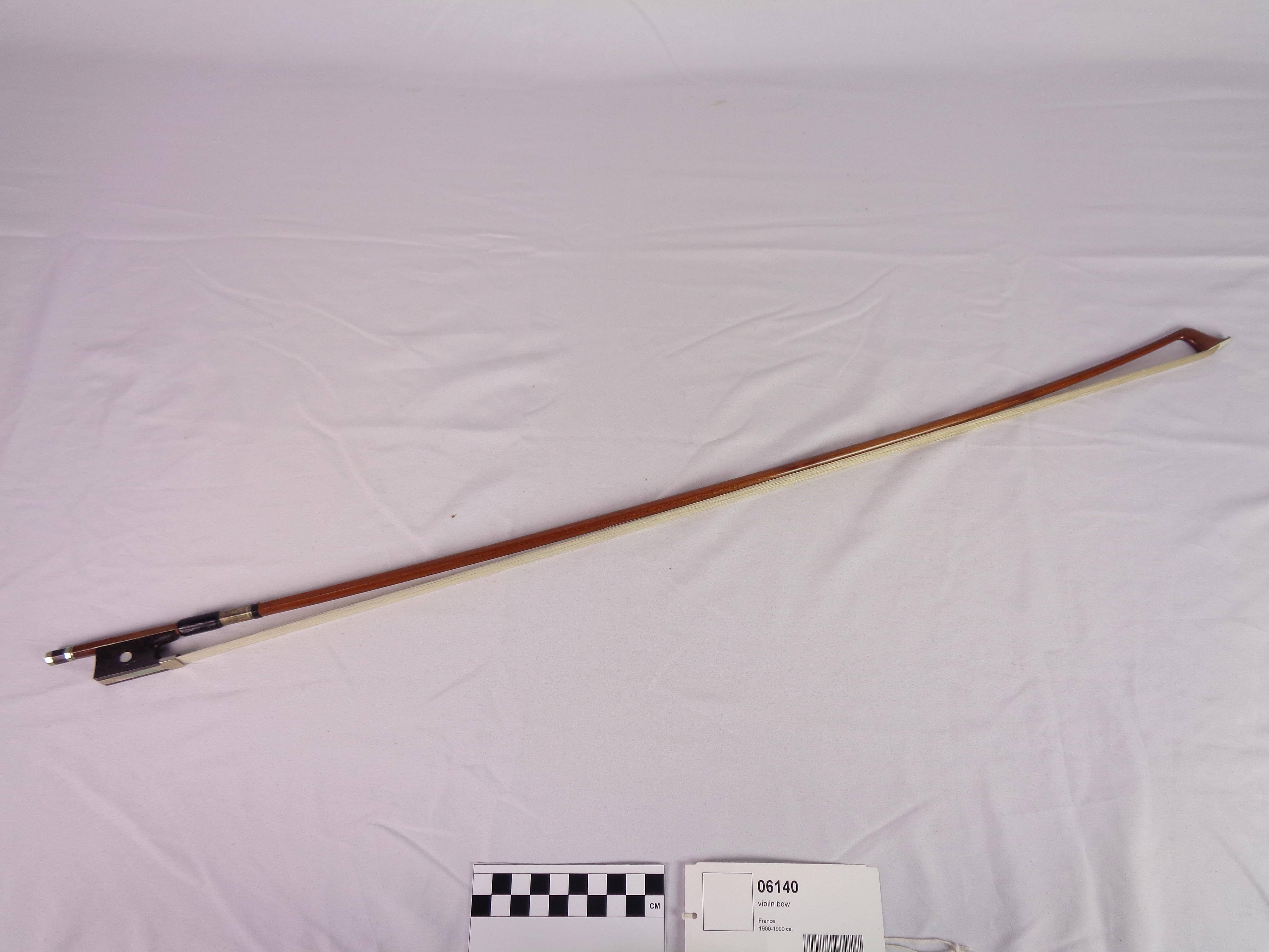 Violin bow