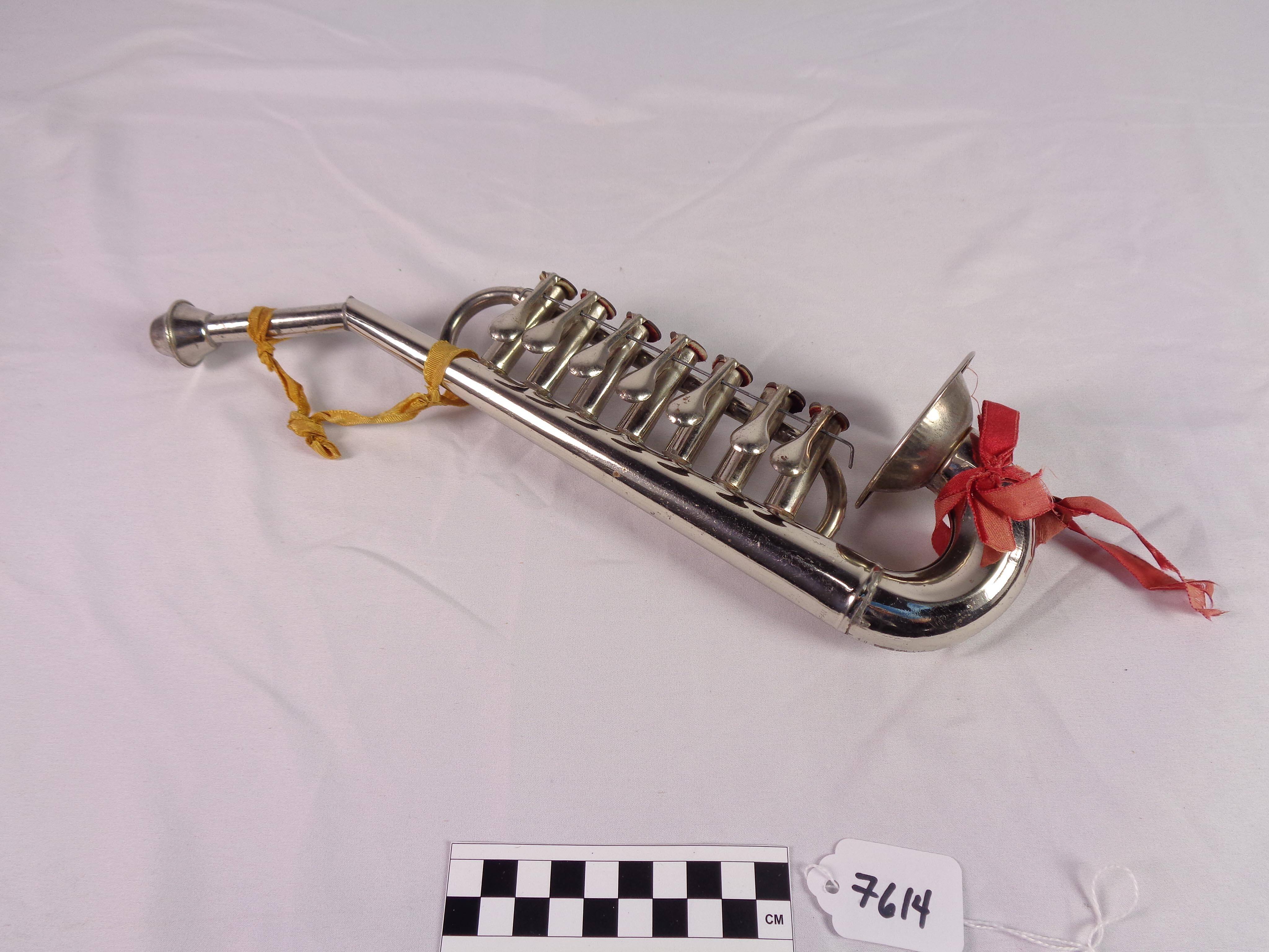 Blow accordion