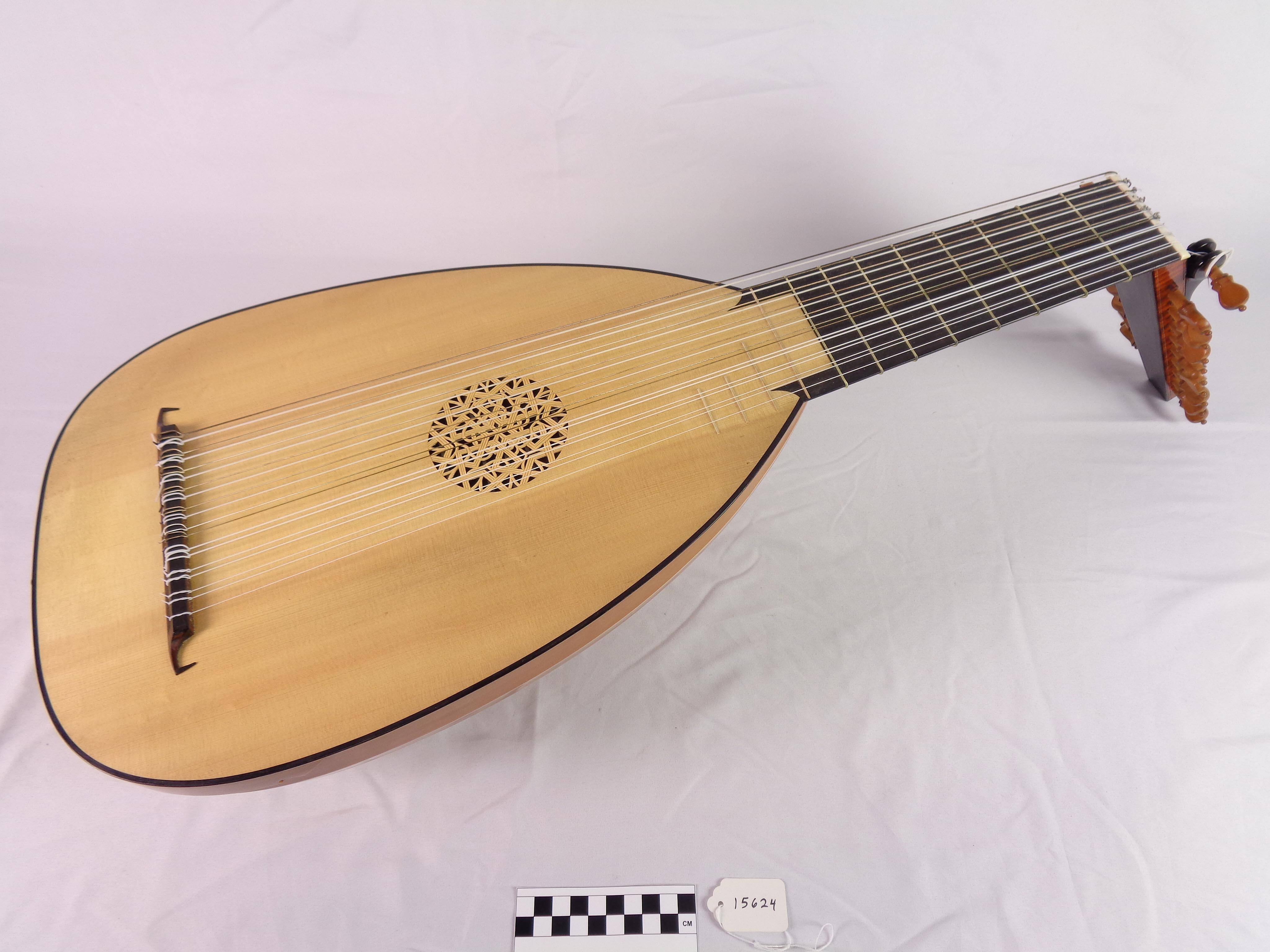 10-course tenor lute