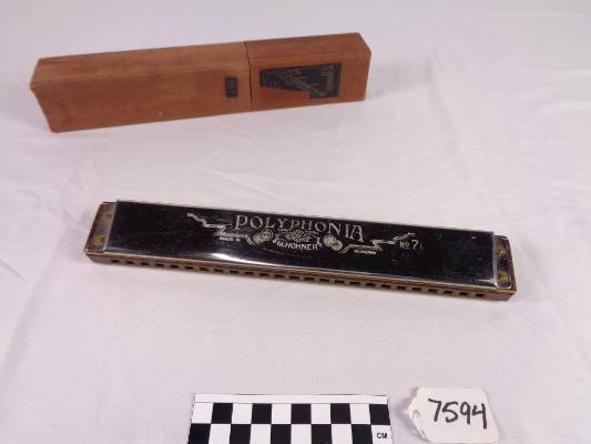 Chromatic bass harmonica, D-D
