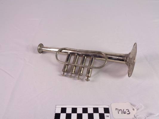Blow accordion
