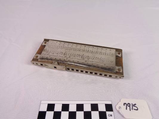 Pitch pipe, C