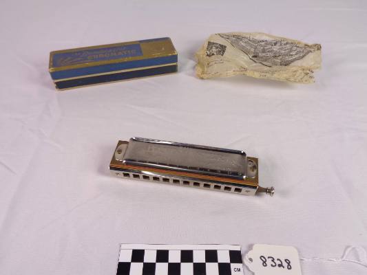Chromatic harmonica, G