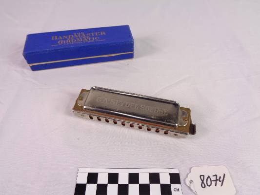 Chromatic harmonica, G