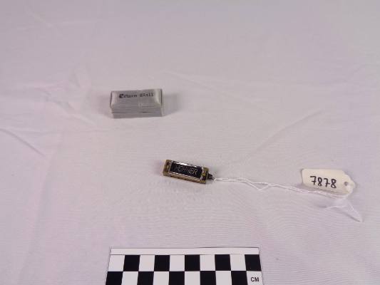 Miniature diatonic harmonica, C