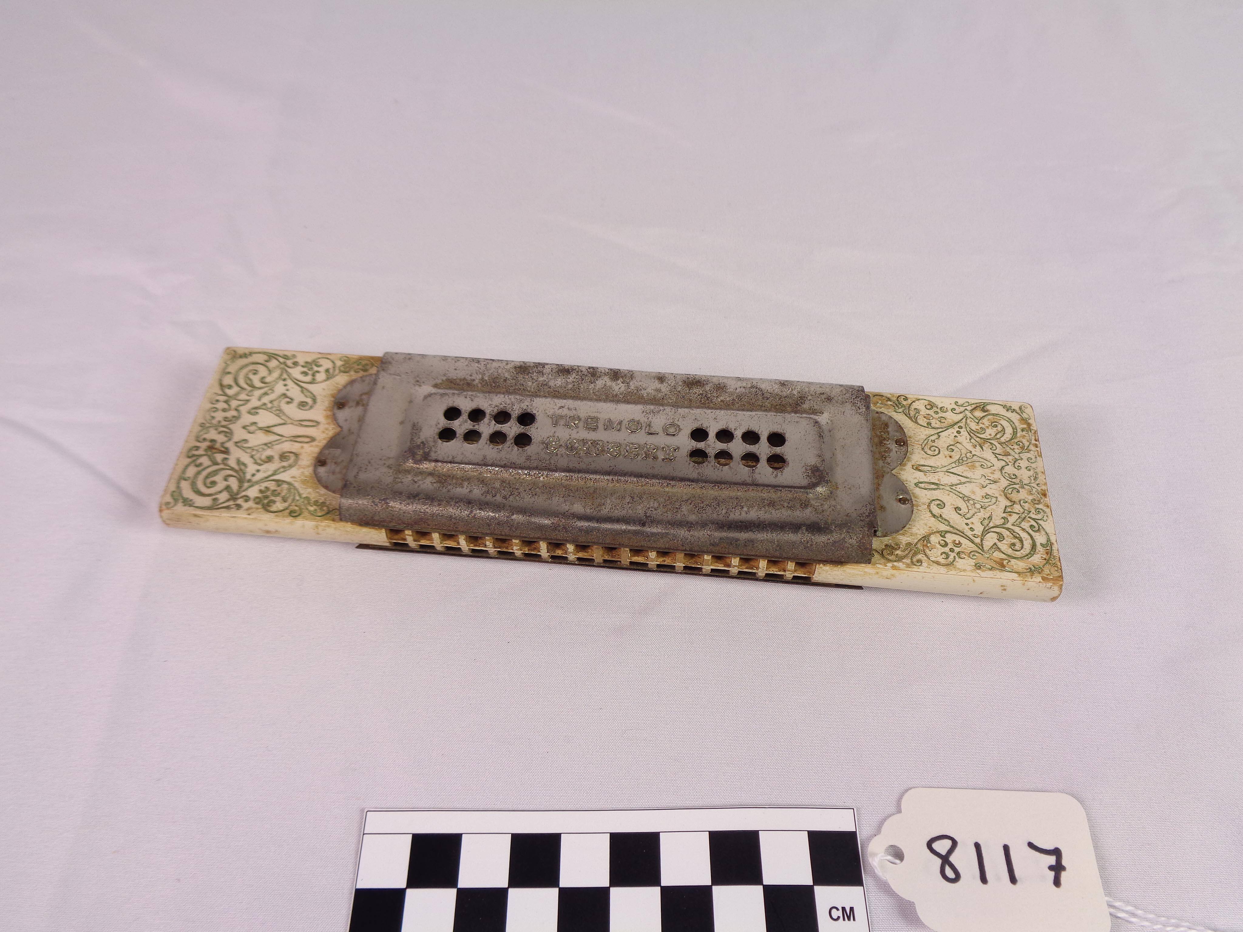 Double harmonica