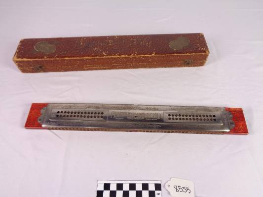 Double-sided tremolo harmonica, C, G, A, D