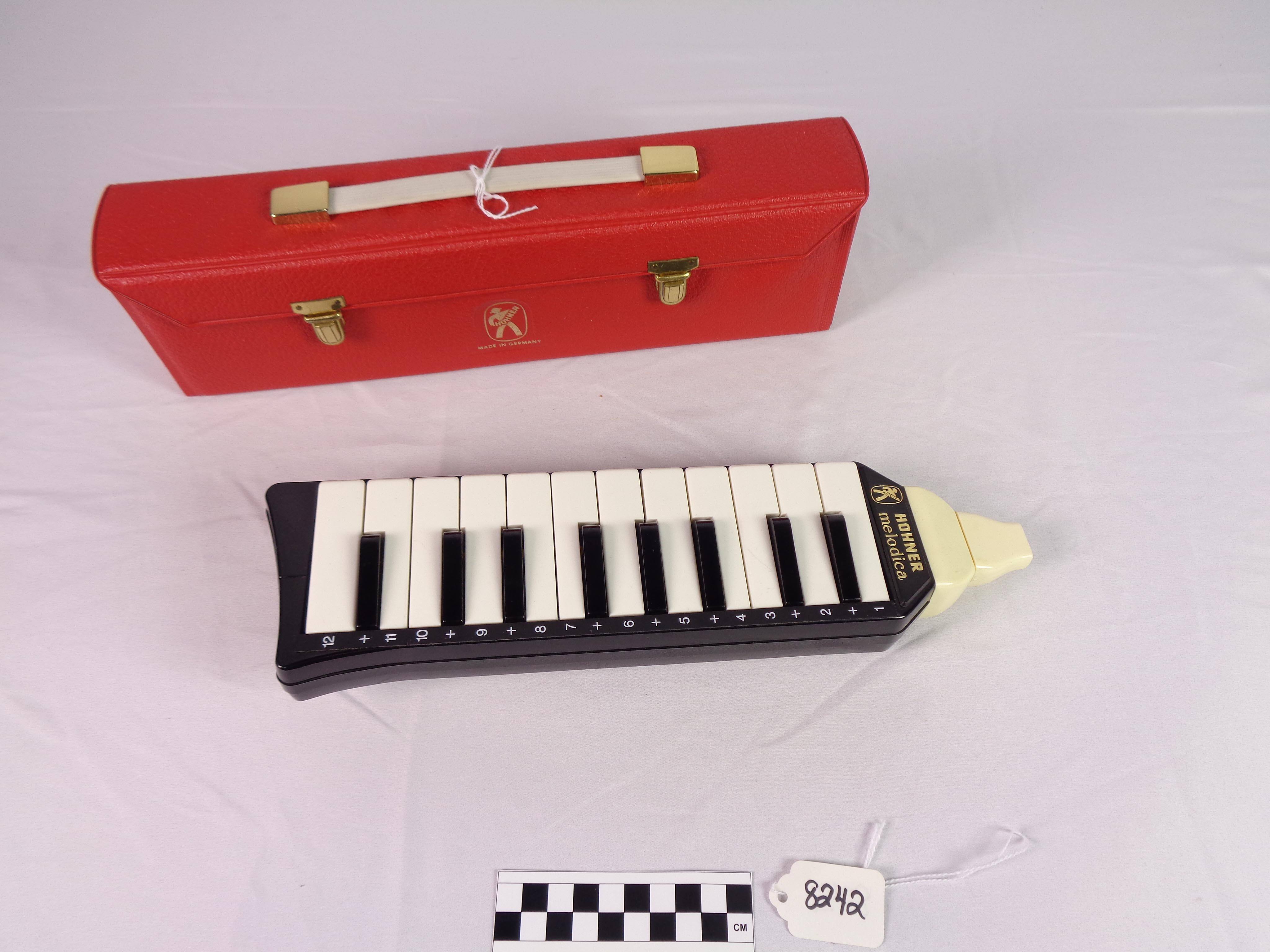 Blow Accordion