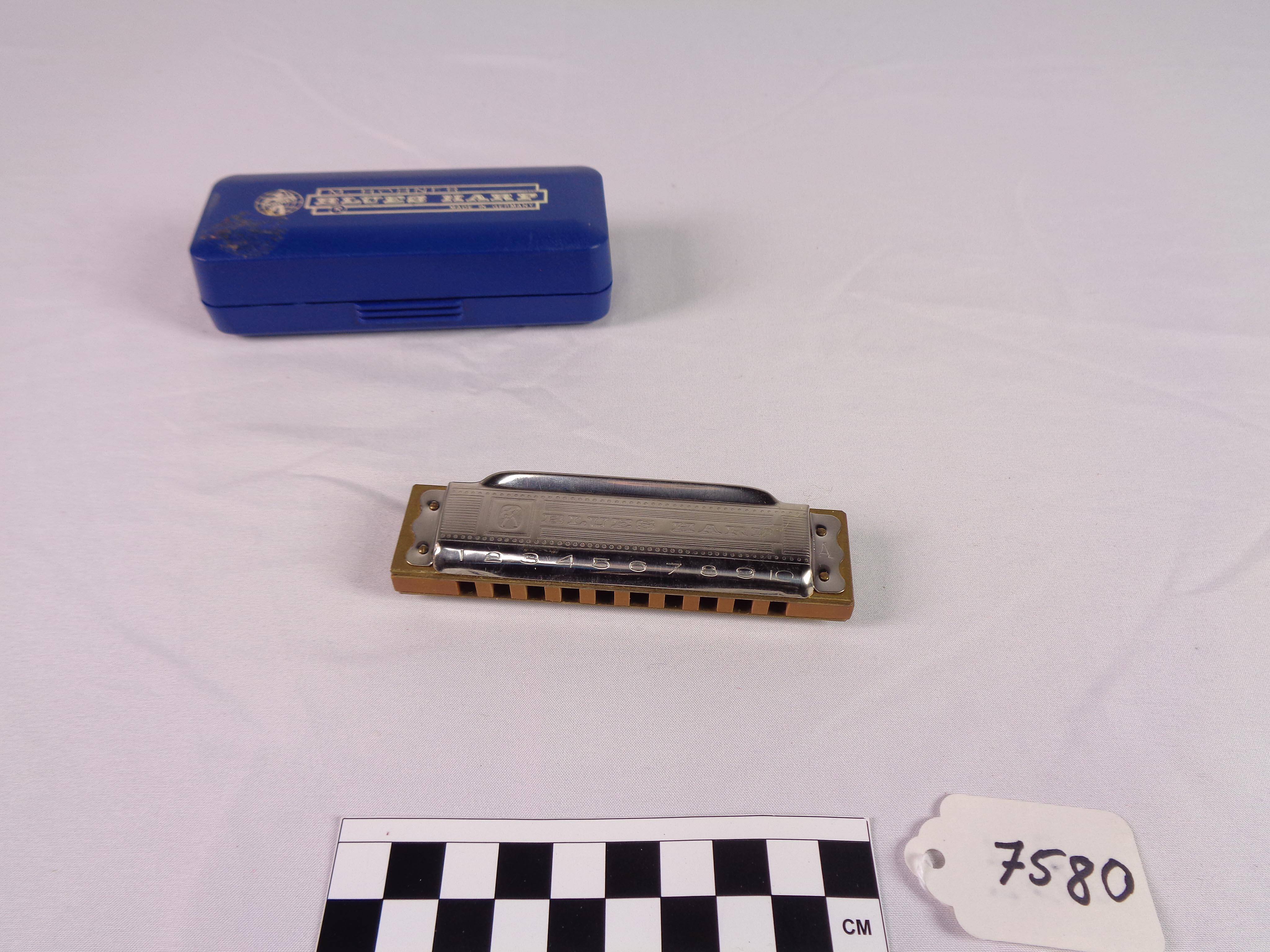 Diatonic harmonica, A