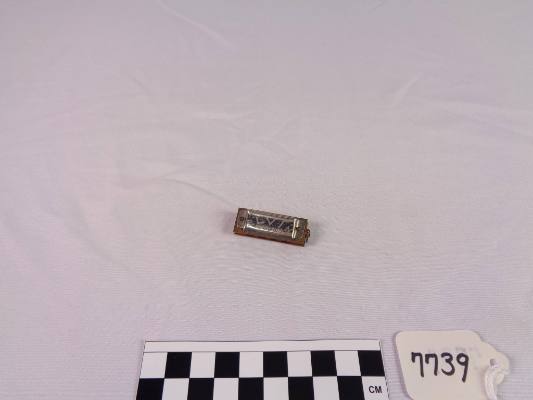 Harmonica, miniature