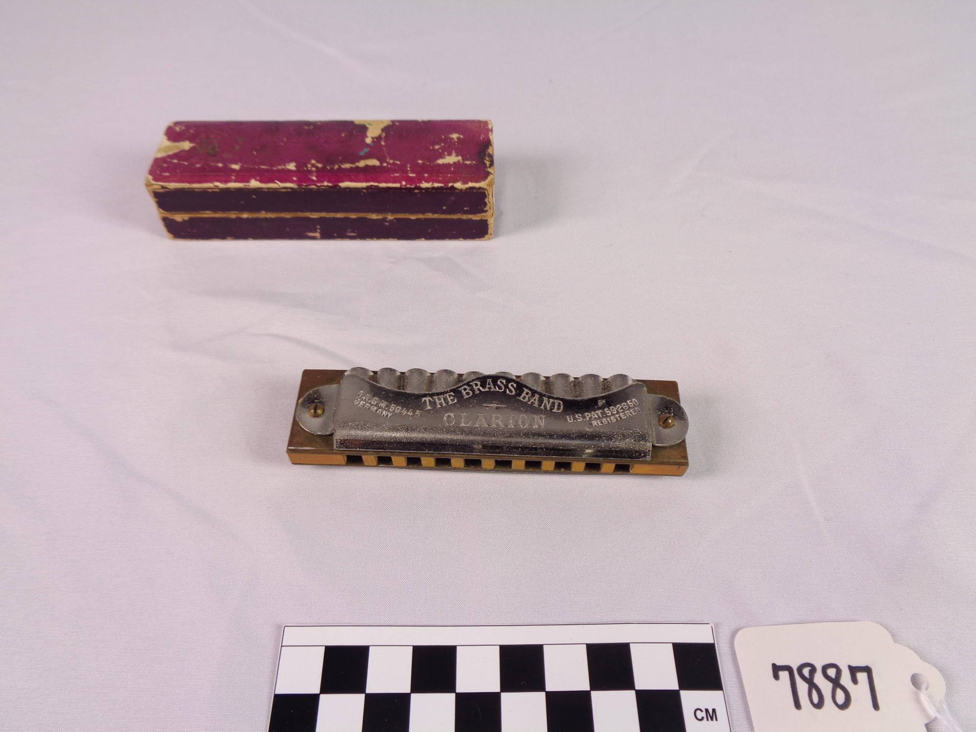 Organ pipe harmonica, C
