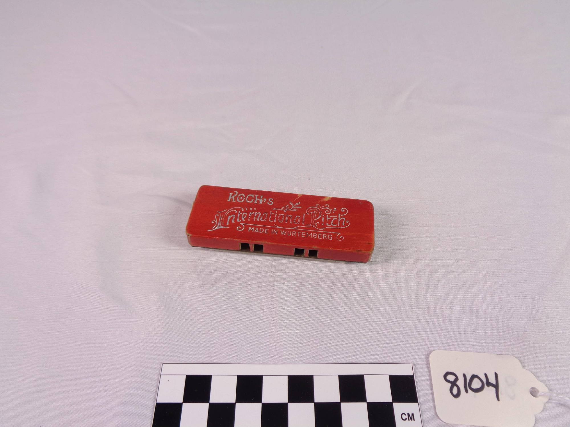 Pitch pipe, E to E-flat