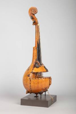 Gourd fiddle